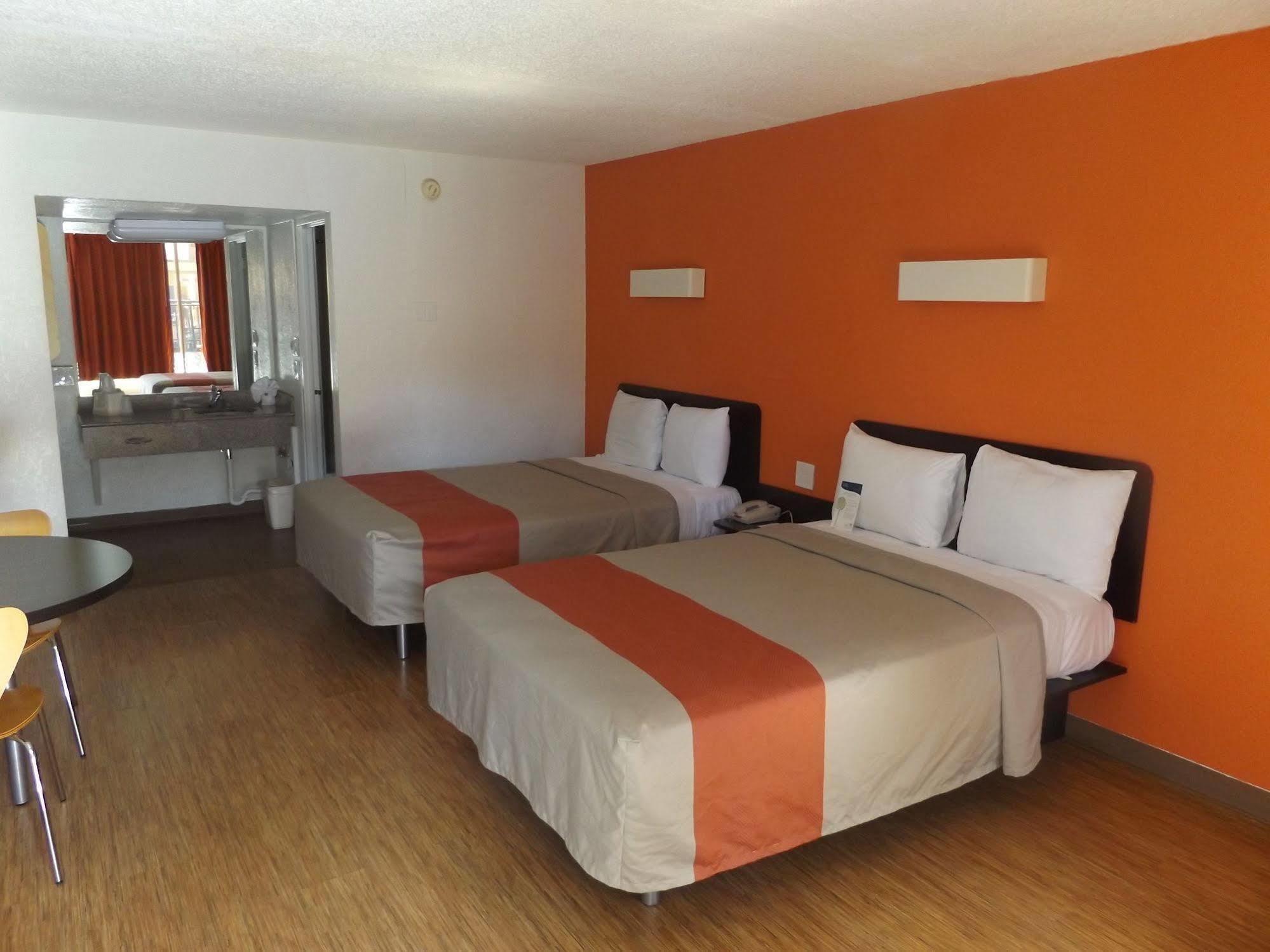 Motel 6 Glendale Az エクステリア 写真